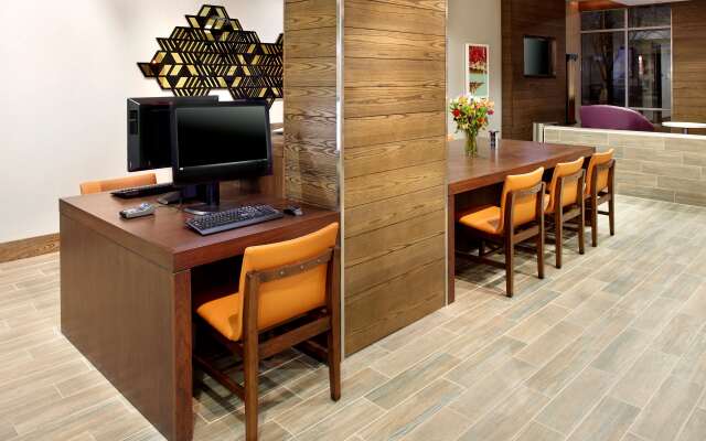 Hyatt House Denver/Lakewood at Belmar