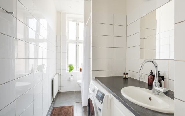 ★200m2 NEW Apartment, City centre, next to Tivoli★