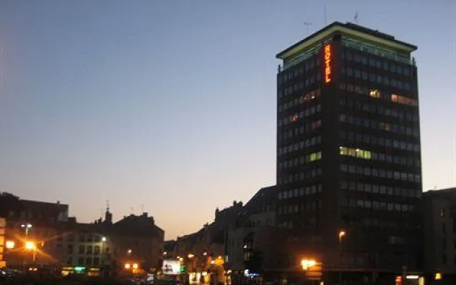 The Originals City, Hotel Le Concorde Panoramique, Thionville