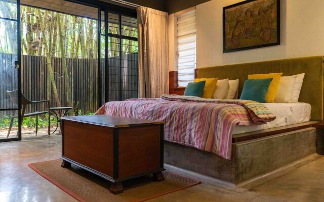 Toya Toya by Vista Rooms