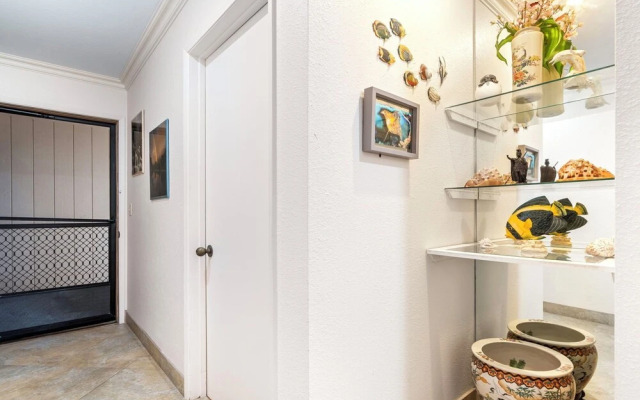 Ocean View - Pool & BBQ Area - Vrkcv