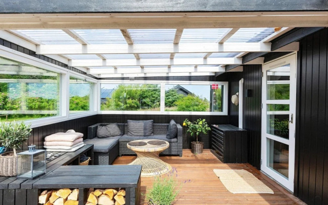 Sprawling Holiday Home in Løkken near Sea