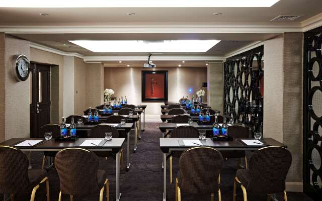 Radisson Blu Hotel, London South Kensington (formerly Vanderbilt)