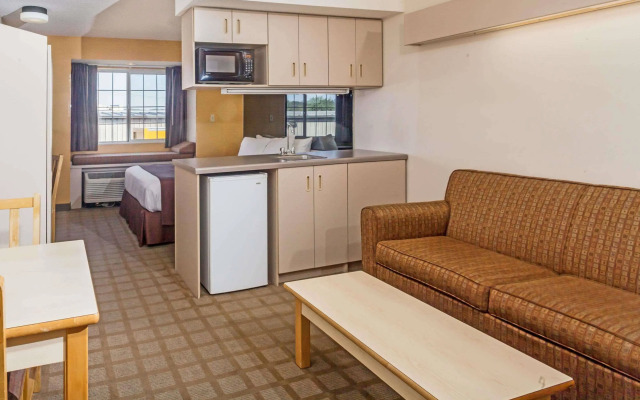 Microtel Inn & Suites by Wyndham Nashville