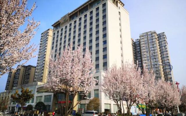 Phoenix International Hotel