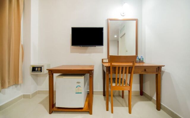 Dee Viking Hotel Patong