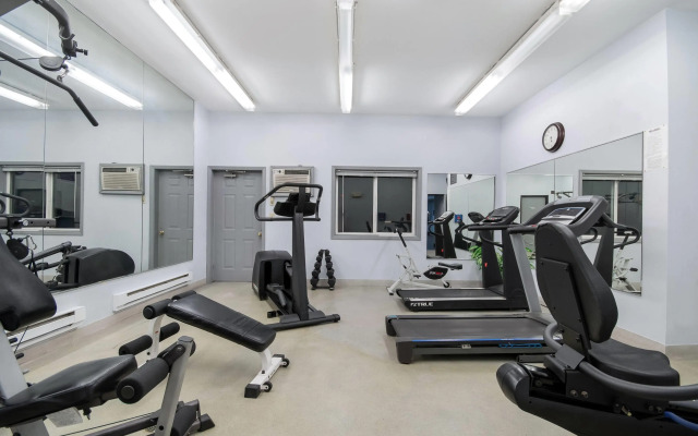 Baymont by Wyndham Marinette