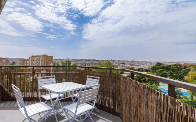 HA Aparthotel Retiro Suites