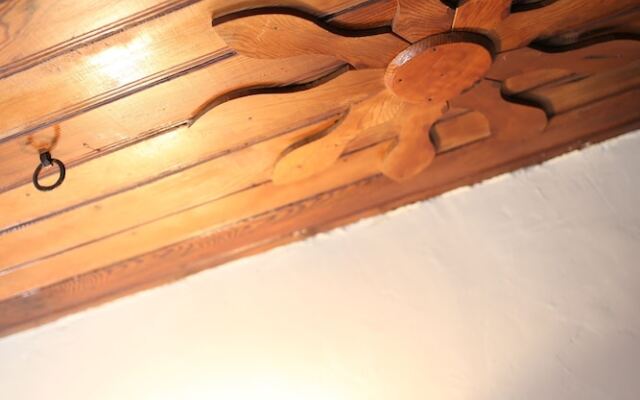 Assos Akropol Pansiyon