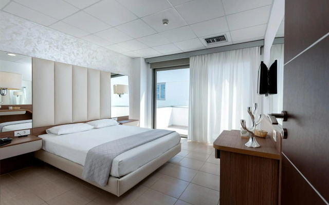Royal Bay