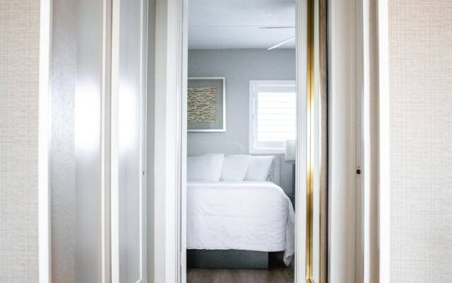 Bristol Plaza Resort Motel