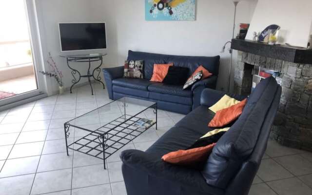 Holiday Apartment Casa Chimp 1