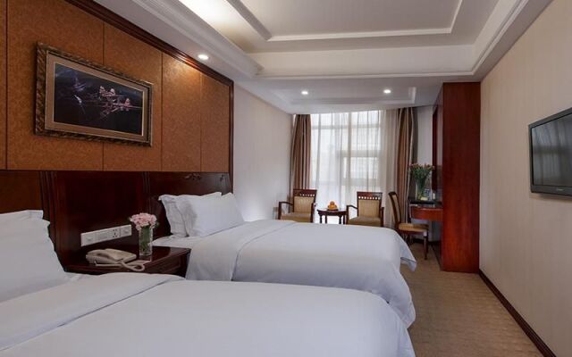Vienna Hotel (Shenzhen Pingdi Branch)