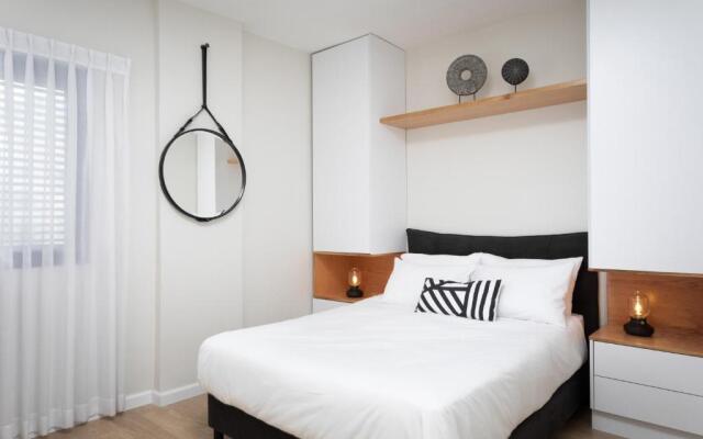 Trendy 2BR in Frishman by HolyGuest