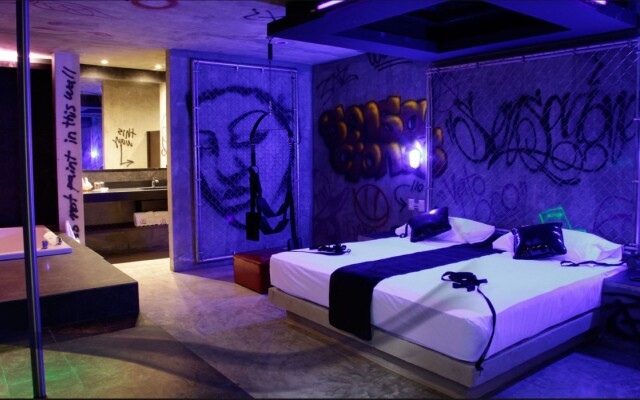 Sensaciones Motel Boutique - Adults Only