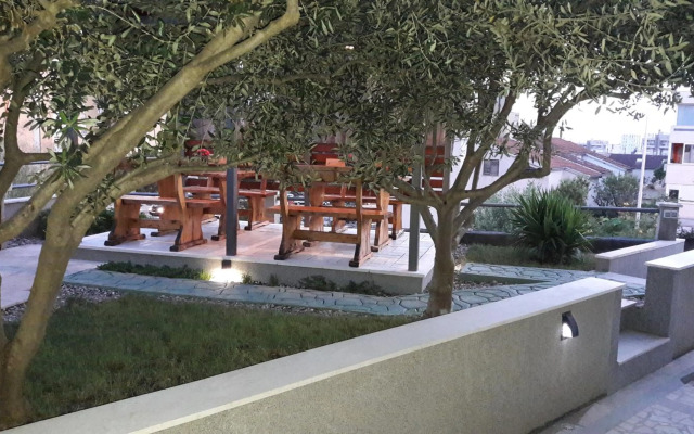 Studio apartman Latica