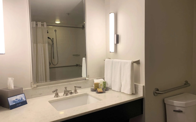 Hilton New Orleans Airport