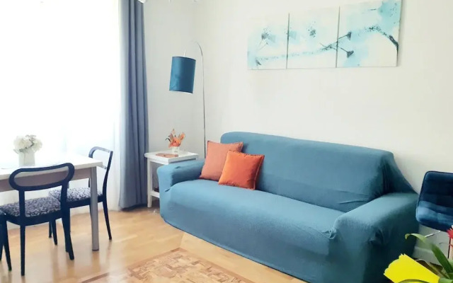Lemon Sunshine Apartment