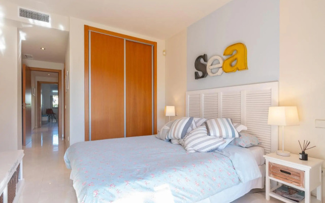 Sailor House in the new golden mile