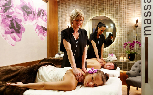 Aria Hotel Budapest by Library Hotel Collection