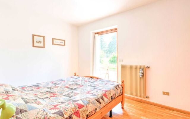 Spacious Chalet with Garden near Ski Area in Tyrol