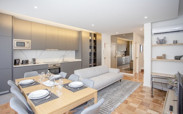 Liiiving in Porto - Design Bright House