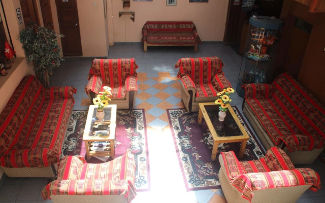 Gran Puno Inn Hostal