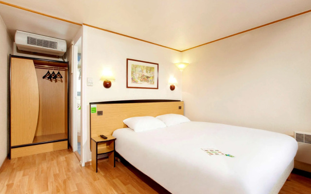 Campanile Livry-Gargan