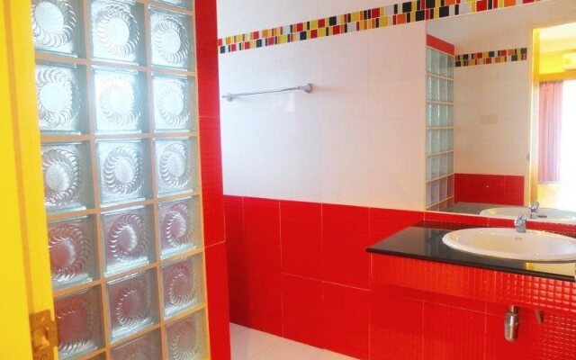 Hill Top Service Suites