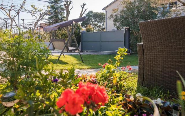 Wine Garden Holiday Home