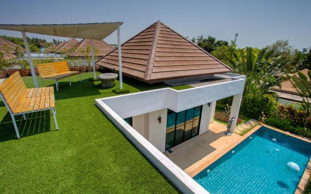Design 2BR Villa Indra with Oxygen Pool