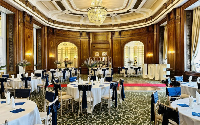 Britannia Adelphi Hotel