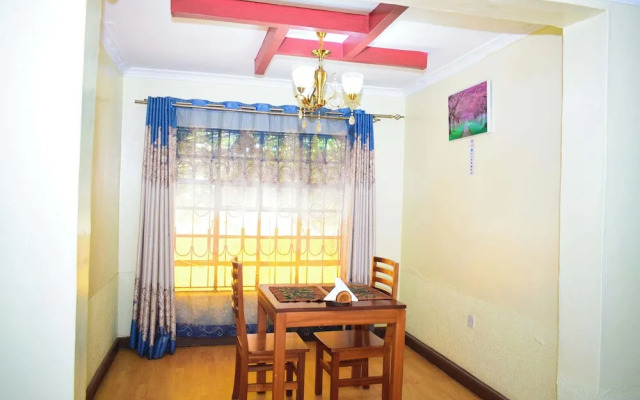 Leafy Park Villa