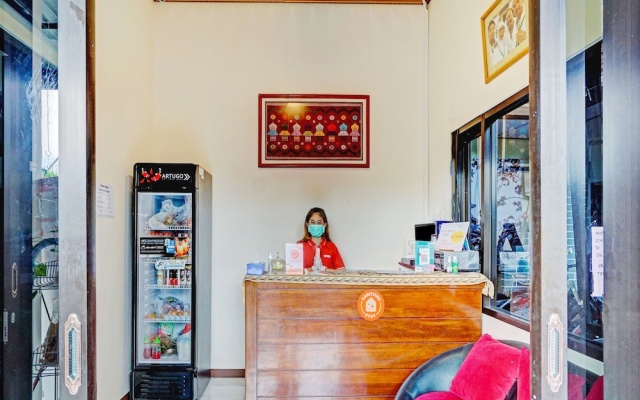 Sakinah Family Residence by OYO Rooms – Lobby – Tulungagung