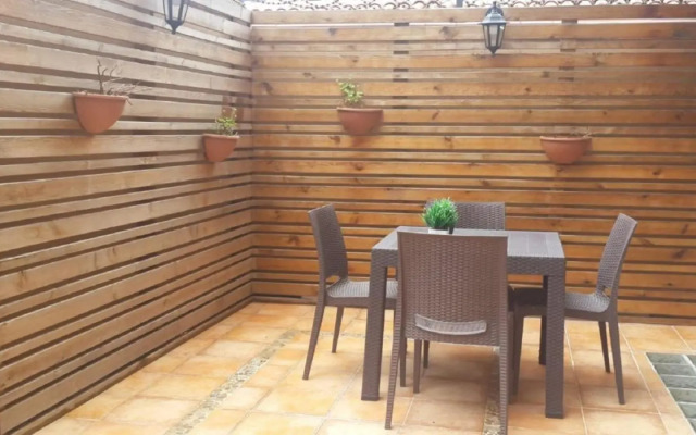 Valentine Suites Hotel