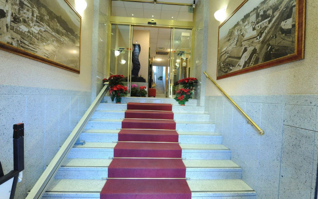 Hotel Tirreno