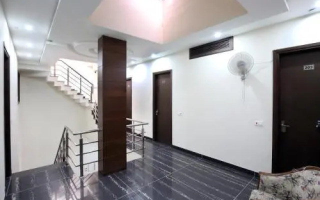 Hotel The 13een