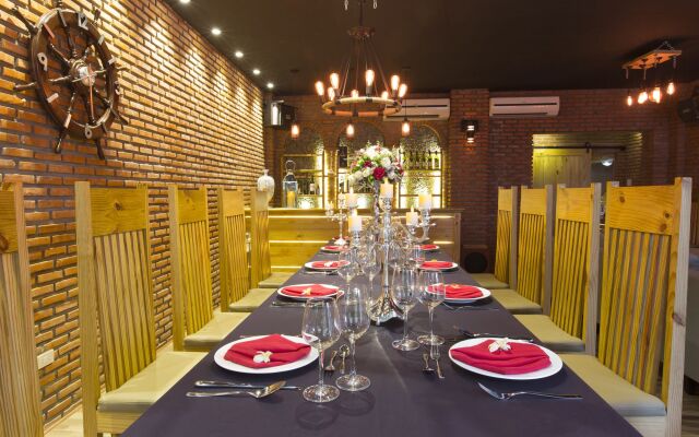 Tran Vien Dong Hotel