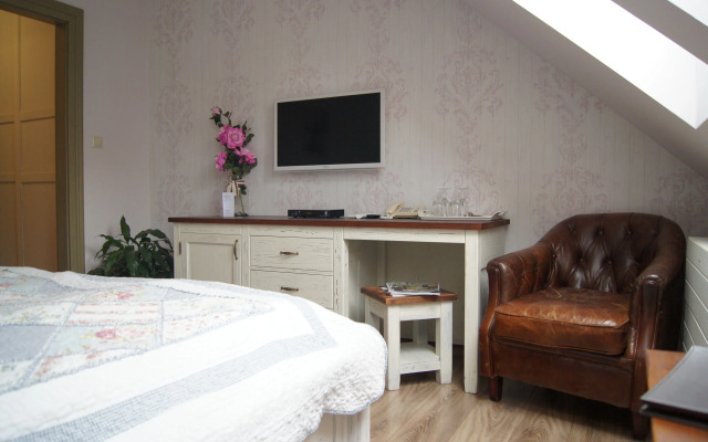 Kalvín Restaurant & Pension