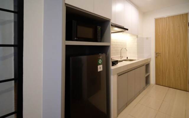 Wonderful 2Br Combine At Bale Hinggil Apartment