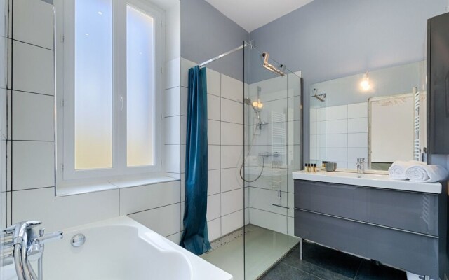 Charming Modern and Comfortable Villa-pool