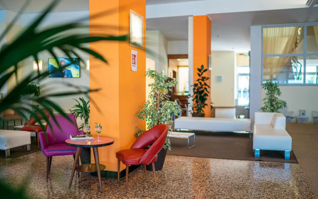 Hotel Astor