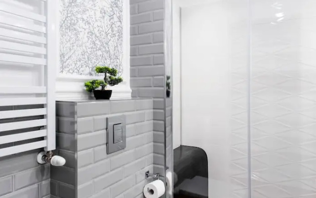 The Warsaw Rising Museum Apartments