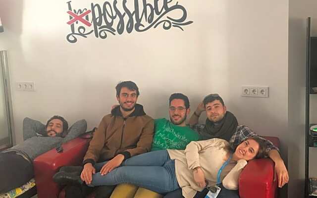 New Art Hostel - Albergue Juvenil