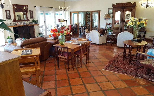 Hilltop Boutique Hotel