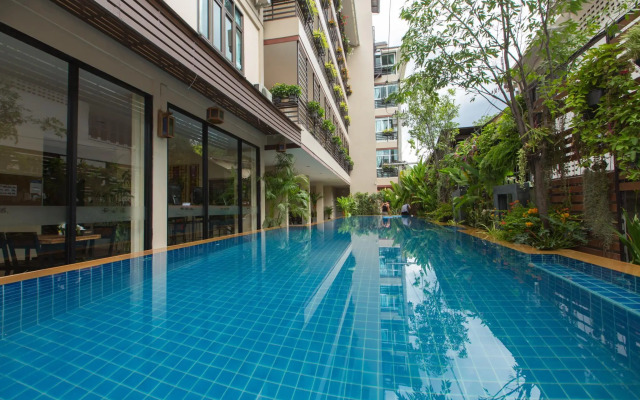 Chiang Mai Waroros Boutique Hotel