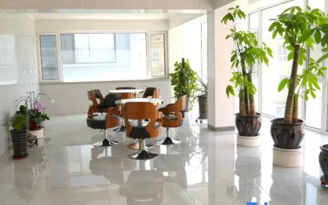 Zhangjiakou Deyuelou Hotel