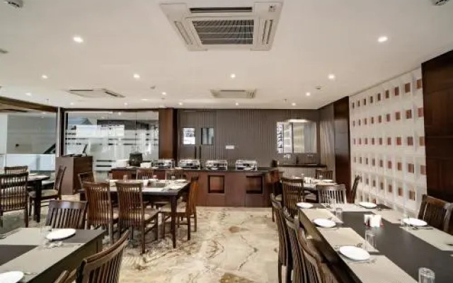 THE MANGAL VIEW RESIDENCY - A Luxury Boutique Business Hotel