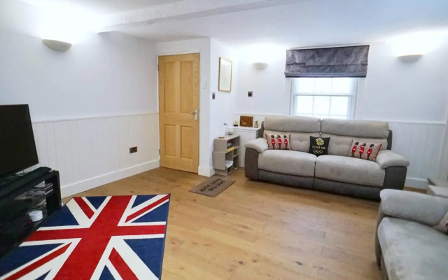 Modern, Chic 3BR Townhouse in Central Oxford