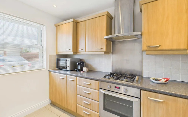 Host Stay Clearwell Gardens